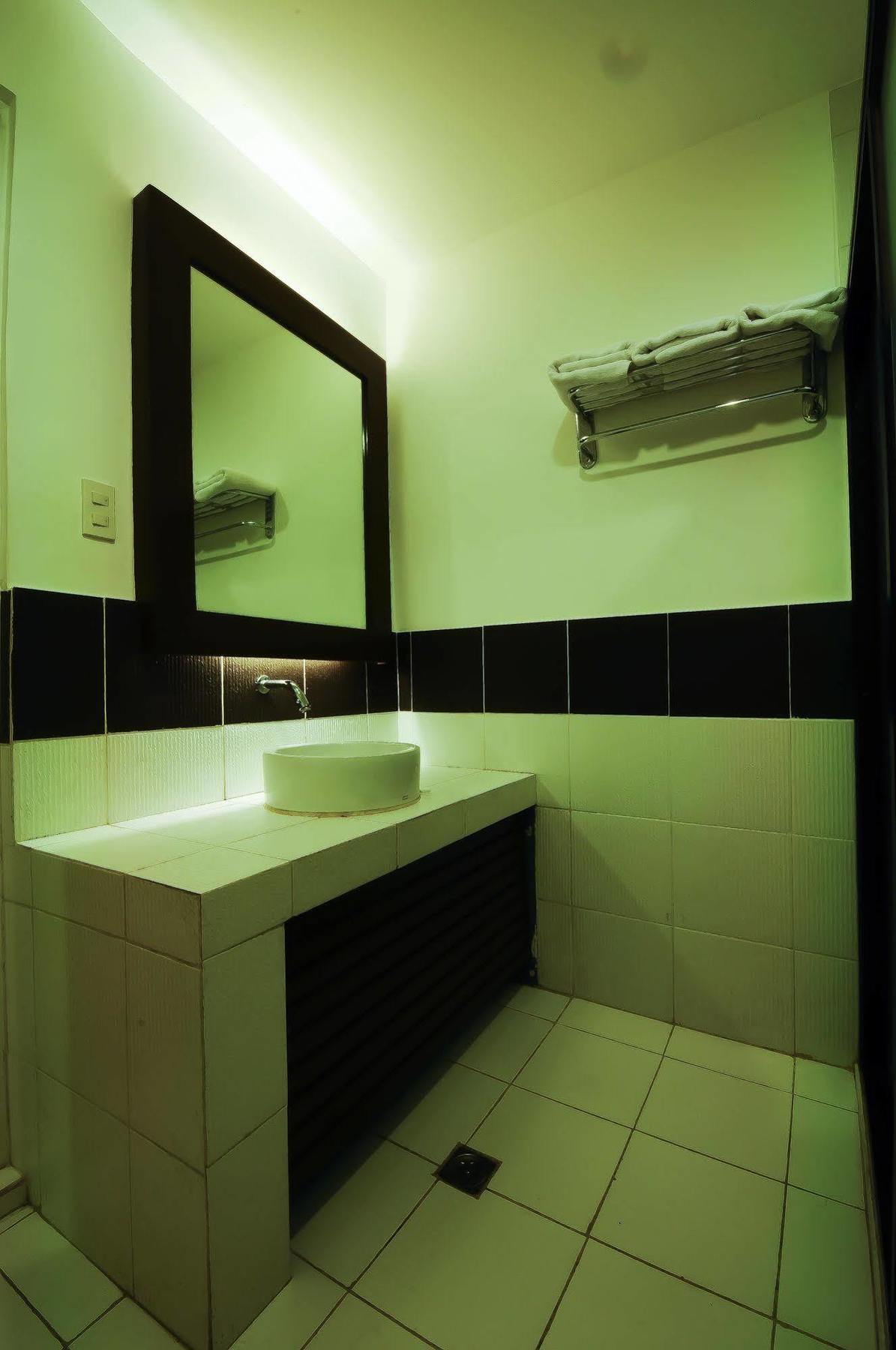 Ong Bun Pension House Iloilo Zewnętrze zdjęcie